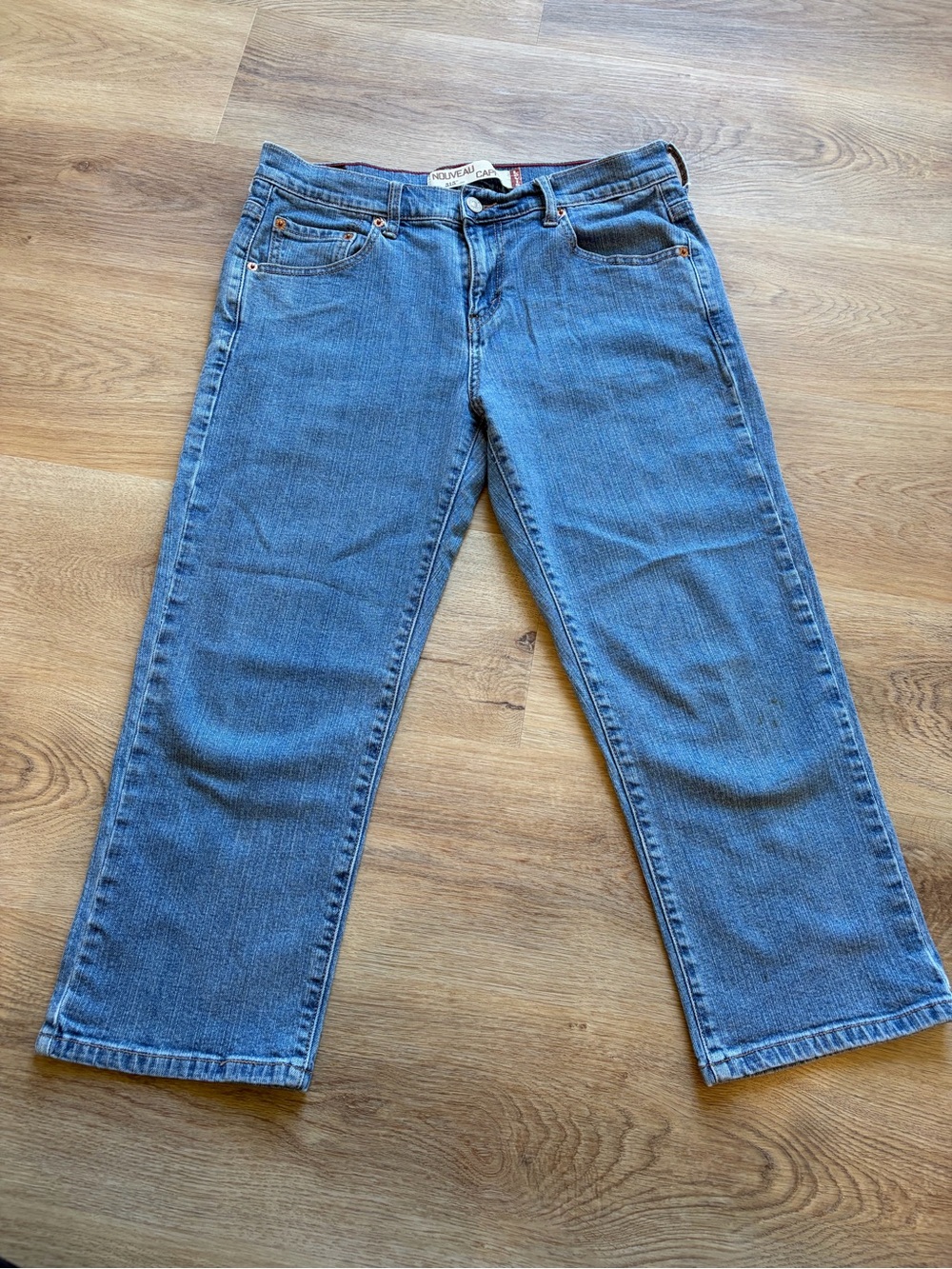 Classic Women’s 515 Levi Capri Jeans Size 8